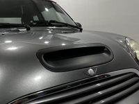 Usata Mini Cooper S 170 CV (125 kW) 2005 Grigio Utilitaria