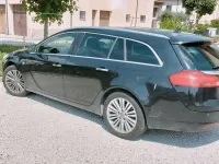 Usata Opel Insignia 140 CV (102 kW) 2012 Station wagon