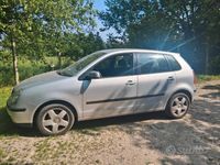 Usata VW Polo 75 CV (55 kW) 2004 Grigio Utilitaria