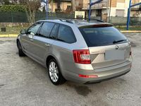 Usata Skoda Octavia G-TEC 110 CV (80 kW) 2016 Grigio Station wagon