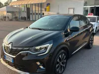 Usata Renault Captur Intens 101 CV (74 kW) 2023 Grigio SUV