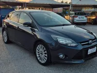 Usata Ford Focus Titanium 115 CV (84 kW) 2011 Grigio Berlina