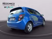 Usata Chevrolet Aveo LT 86 CV (63 kW) 2011 Blu pastello Berlina