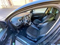 Usata Lancia Delta 165 CV (121 kW) 2010 Utilitaria