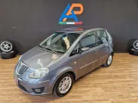 Usata Lancia Musa 95 CV (69 kW) 2009 Grigio Monovolume