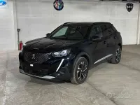 Usata Peugeot 2008 Allure 102 CV (75 kW) 2023 Nero SUV