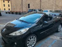 Usata Peugeot 207 CC 110 CV (80 kW) 2010 Nero Cabrio