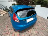 Usata Ford Fiesta Titanium 75 CV (55 kW) 2015 Bluazzurro Utilitaria
