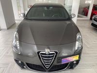 Usata Alfa Romeo Giulietta Quadrifoglio 235 CV (172 kW) 2012 Grigio Utilitaria
