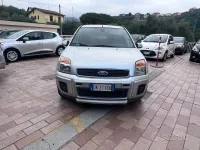 Usata Ford Fusion Titanium 90 CV (66 kW) 2008 Grigio Utilitaria