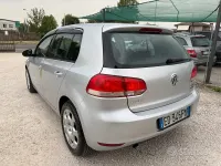 Usata VW Golf VI Comfortline 105 CV (77 kW) 2010 Grigio Utilitaria