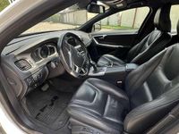 Usata Volvo V60 215 CV (158 kW) 2014 Station wagon