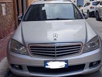 Usata Mercedes C220 Classic 170 CV (125 kW) 2009 Argento Station wagon