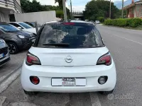 Usata Opel Adam Slam 87 CV (63 kW) 2016 Bianco Utilitaria