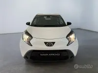 Usata Toyota Aygo X Active 72 CV (52 kW) 2025 Bianco SUV