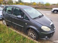 Usata Lancia Musa 95 CV (69 kW) 2010 Nero Monovolume