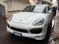 Usata Porsche Cayenne 245 CV (180 kW) 2013 Bianco SUV