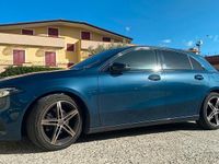 Usata Mercedes A180 116 CV (85 kW) 2021 Blu