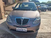 Usata Lancia Ypsilon 60 CV (44 kW) 2010 Grigio Utilitaria