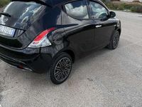 Usata Lancia Ypsilon Silver 69 CV (50 kW) 2022 Utilitaria