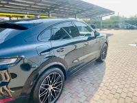 Usata Porsche Cayenne Coupe 305 CV (224 kW) 2024 Nero SUV