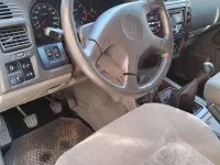 Usata Nissan Patrol 158 CV (116 kW) 2001 Verde SUV