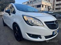 Usata Opel Meriva Design Edition 101 CV (74 kW) 2014 Bianco Monovolume