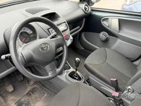 Usata Toyota Aygo 68 CV (50 kW) 2009 Grigio Utilitaria