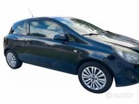 Usata Opel Corsa 85 CV (62 kW) 2014 Nero Utilitaria