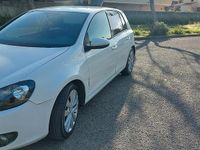 Usata VW Golf VI 140 CV (102 kW) 2011 Bianco Utilitaria