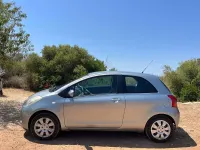 Usata Toyota Yaris Sol 69 CV (50 kW) 2007 Argento Utilitaria