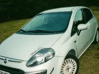 Usata Fiat Punto Evo 65 CV (47 kW) 2010 Bianco Utilitaria