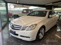 Usata Mercedes E220 169 CV (124 kW) 2013 Bianco Coupé