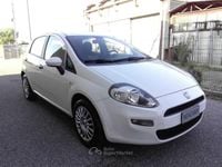 Usata Fiat Punto 77 CV (56 kW) 2013 Bianco pastello Utilitaria