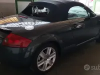 Usata Audi TT 218 CV (160 kW) 2004 Grigio Coupé