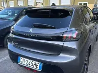Usata Peugeot 208 Allure 102 CV (75 kW) 2022 Grigio Utilitaria