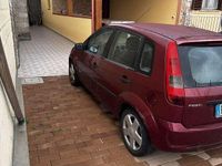 Usata Ford Fiesta Zetec 79 CV (58 kW) 2002 Berlina