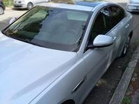 Usata Jaguar XE Prestige 180 CV (132 kW) 2015 Bianco Berlina