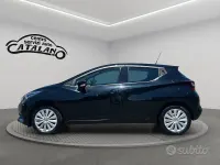 Usata Nissan Micra N-Connecta 90 CV (66 kW) 2017 Nero Utilitaria