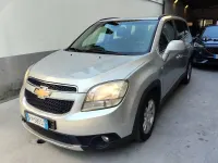 Usata Chevrolet Orlando 131 CV (96 kW) 2011 Argento Monovolume
