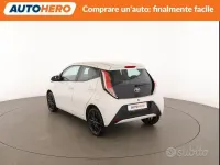 Usata Toyota Aygo 69 CV (50 kW) 2016 Bianco Utilitaria