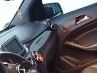 Usata Mercedes B200 Premium 136 CV (100 kW) 2013 Nero Monovolume