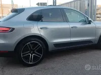 Usata Porsche Macan 245 CV (180 kW) 2021 Grigio SUV