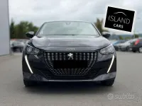 Usata Peugeot 208 Active 75 CV (55 kW) 2022 Nero Utilitaria