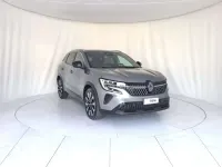 Usata Renault Austral Techno 131 CV (96 kW) 2023 Grigio scisto SUV