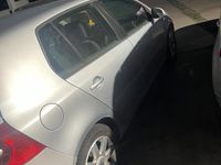 Usata VW Golf IV 140 CV (102 kW) 2005 Grigio Berlina