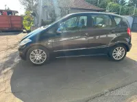 Usata Mercedes A160 95 CV (69 kW) 2011 Nero Utilitaria