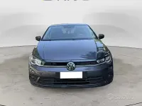 Usata VW Polo Life 95 CV (69 kW) 2023 Grigio Utilitaria