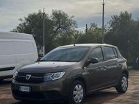 Usata Dacia Sandero Comfort 73 CV (53 kW) 2019 Berlina