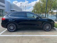 Usata Porsche Cayenne 245 CV (180 kW) 2012 Nero SUV